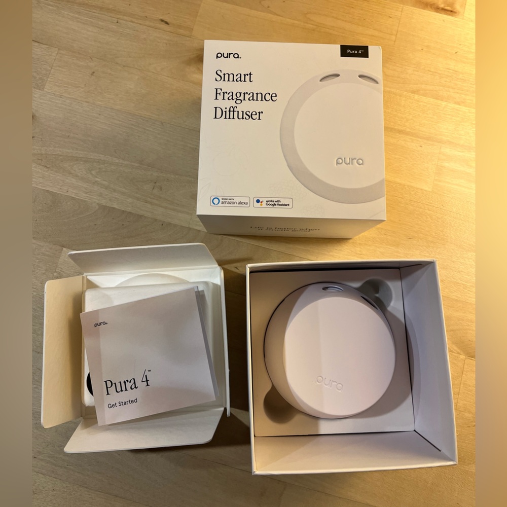 Pura Smart Fragrance Diffuser 4